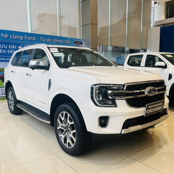 Ford Everest Titanium 1 cầu 4x2