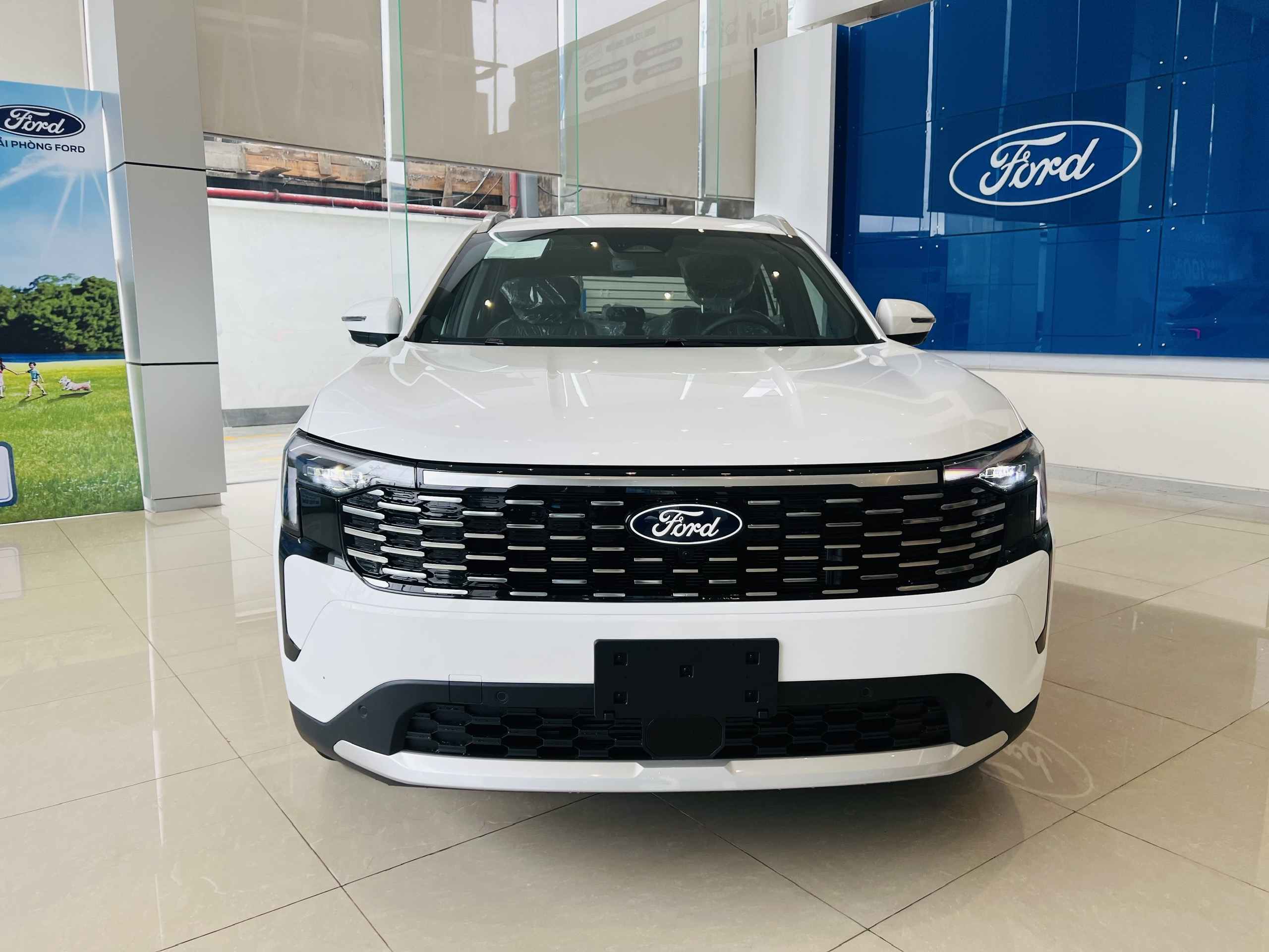 Territory Titanium trưng bày tại Ford Hải Phòng