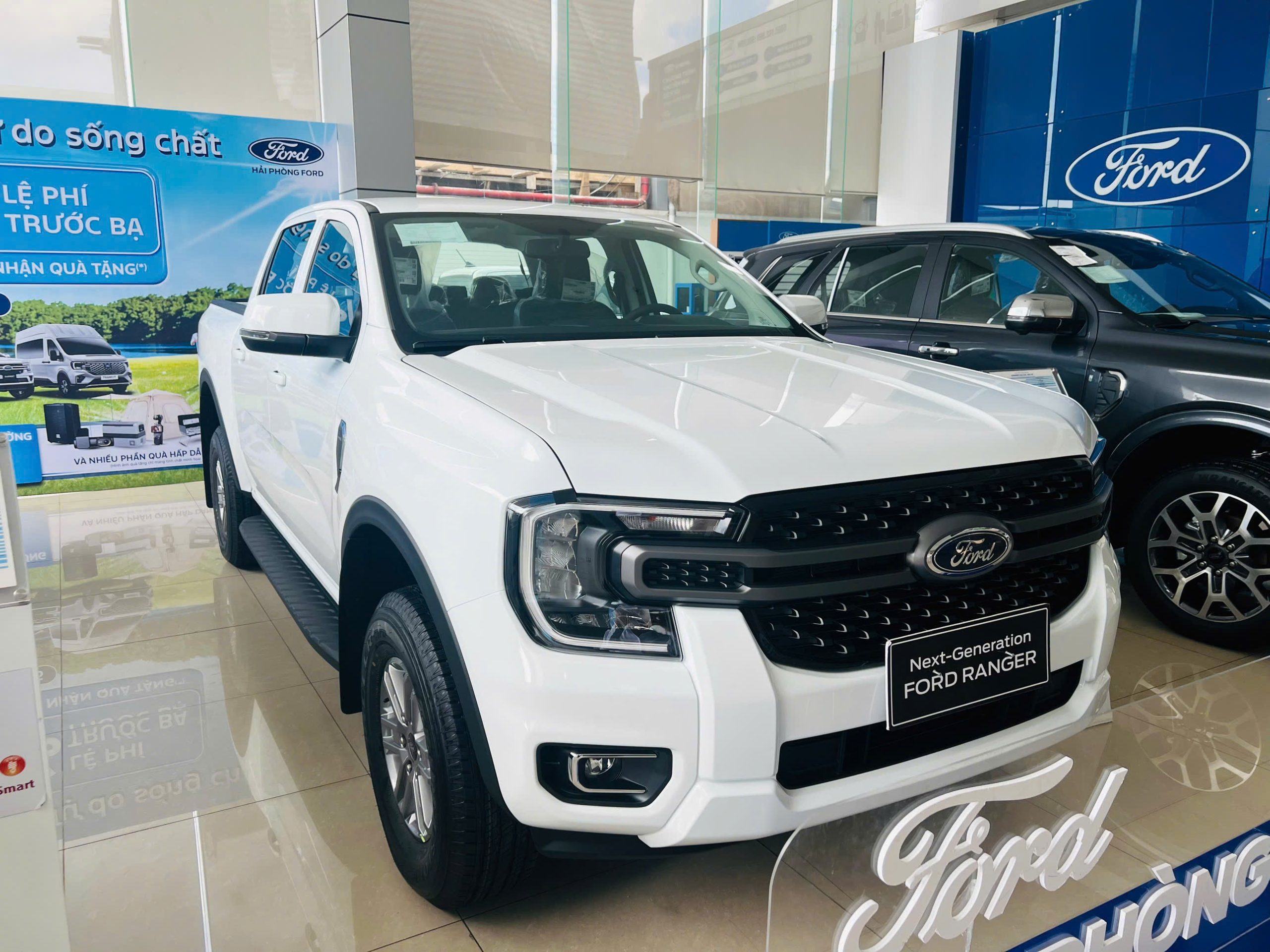 Giá lăn bánh xe Ford Ranger mới nhất tại Hải Phòng