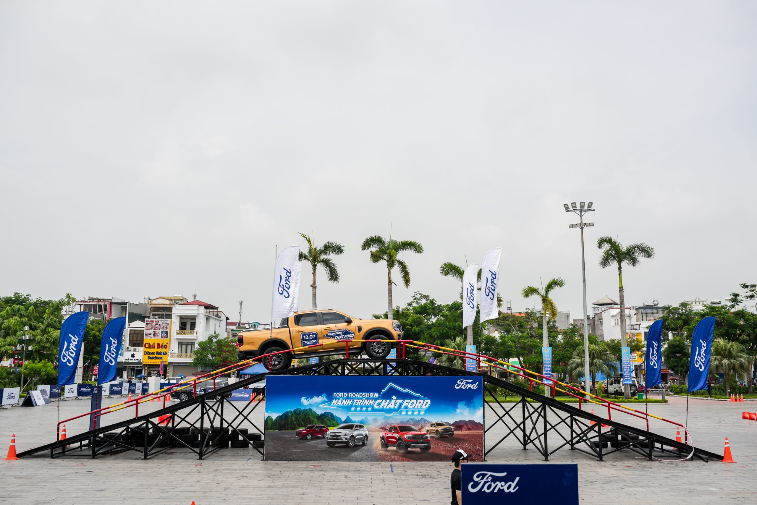 Sự kiện lái thử xe Ford tại Cung Văn Hoá Việt Tiệp Hải Phòng
